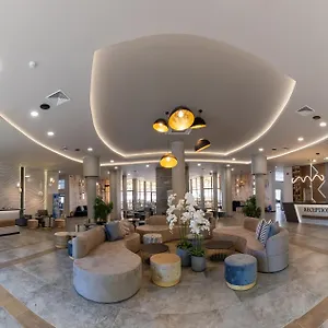 Otel Golden Park, Altın Kumlar