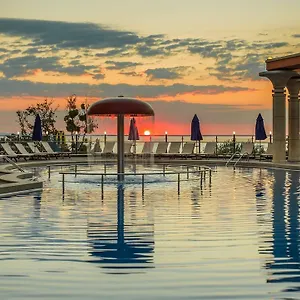 Astera & Spa Hotel