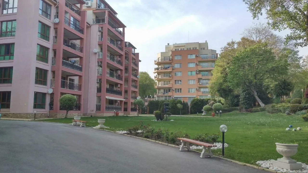 Luxury Sunrise Complex Apartment Golden Sands Bulgaria